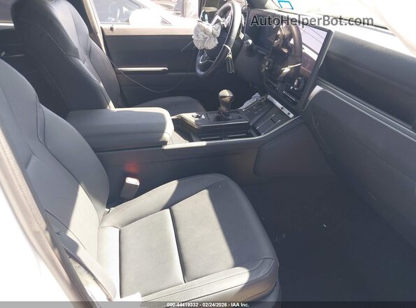 JTJTBCDX4R5007403 2024 LEXUS GX 550 Белый Вид салона спереди
