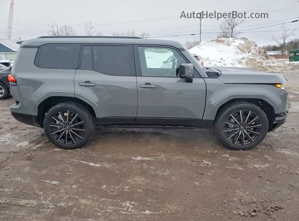 JTJVBCDX0S5049789 2025 LEXUS GX Gray Widok naklejki z numerem VIN