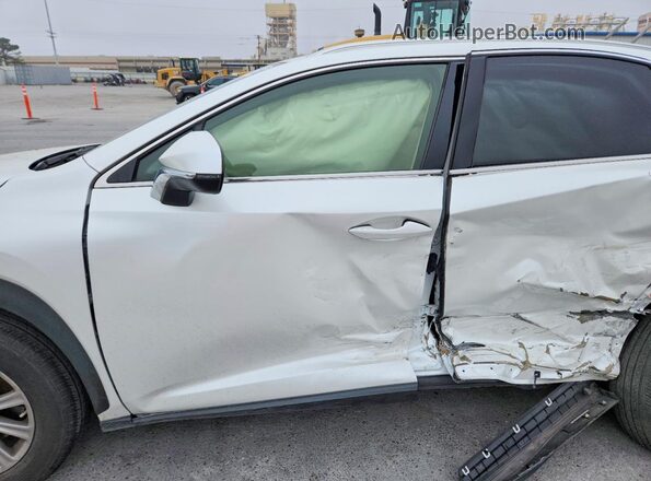 JTJYARBZ3K2156439 2019 LEXUS NX Белый Вид салона спереди