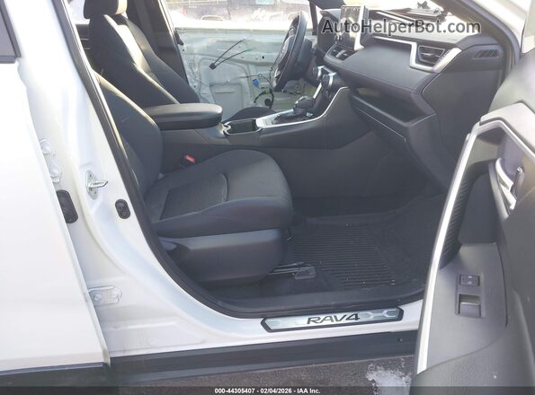 JTM16RFV5PD540781 2023 TOYOTA RAV4 HYBRID White Вид салону спереду