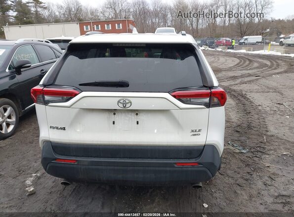 JTMA1RFV4KD018148 2019 TOYOTA LE White 