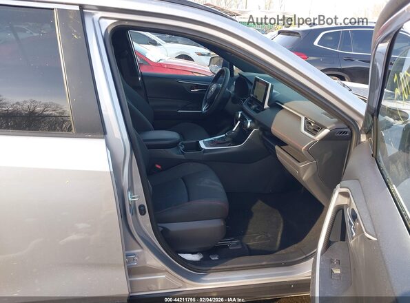 JTMAB3FV2SD256011 2025 TOYOTA RAV4 PLUG-IN HYBRID Silver Սալոնի դիմացի տեսք