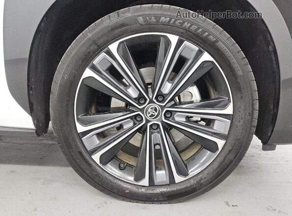 JTMABABA0PA003091 2023 TOYOTA BZ4X White 