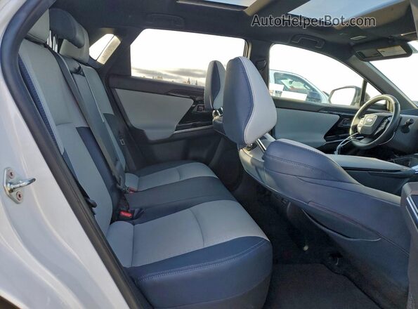 JTMABABA5PA046020 2023 SUBARU SOLTERRA White 