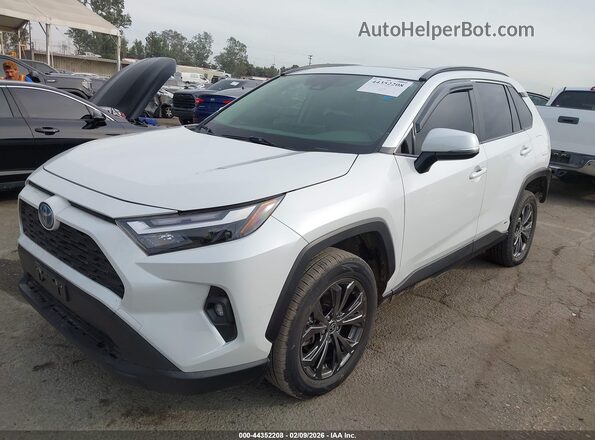 JTMB6RFV7RJ054773 2024 TOYOTA LE White 