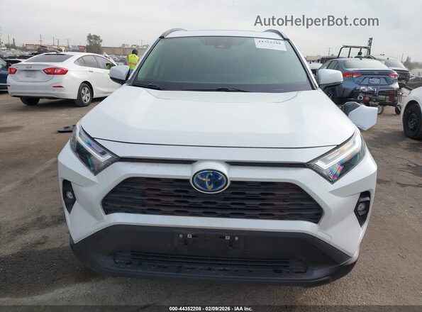 JTMB6RFV7RJ054773 2024 TOYOTA LE White 