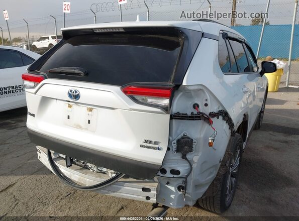 JTMB6RFV7RJ054773 2024 TOYOTA LE White 