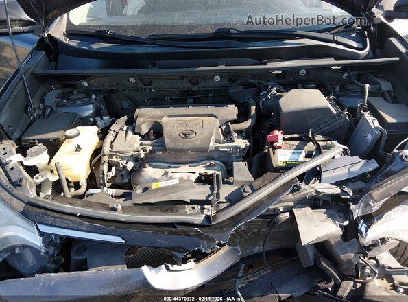 JTMBFREV9HJ156382 2017 TOYOTA LE Gray Vista trasera