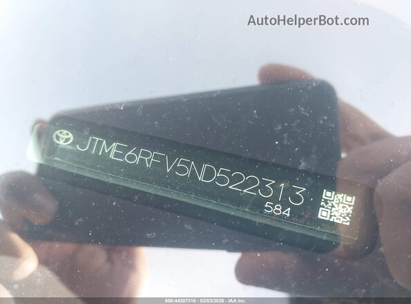 JTME6RFV5ND522313 2022 TOYOTA RAV4 HYBRID Silver Vista del compartimento del motor