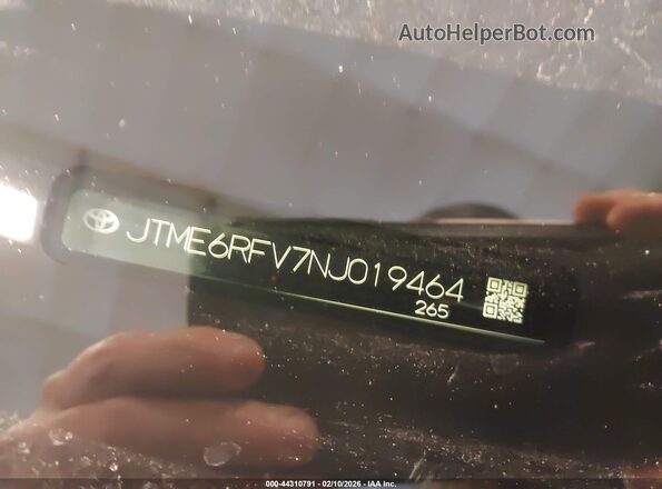 JTME6RFV7NJ019464 2022 TOYOTA RAV4 HYBRID Silver Вид підкапотного простору