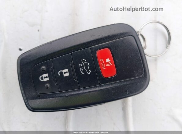 JTMEWRFVXKJ019860 2019 TOYOTA RAV4 HYBRID Серебряный Вид панели приборов