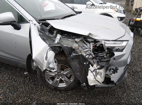 JTMMWRFV8SD318077 2025 TOYOTA LE Silver Vista frontal