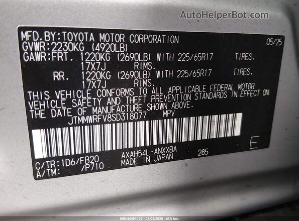 JTMMWRFV8SD318077 2025 TOYOTA LE Silver Vista del compartimento del motor