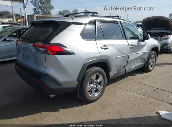 JTMMWRFVXSD281405 2025 TOYOTA LE Silver უკანა მარჯვენა