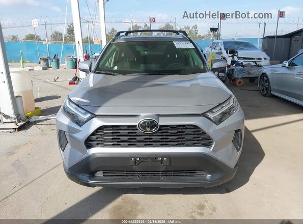 JTMMWRFVXSD281405 2025 TOYOTA LE Silver ხელსაწყოთა პანელის ხედი