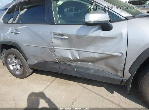 JTMMWRFVXSD281405 2025 TOYOTA LE Silver წინა ხედი