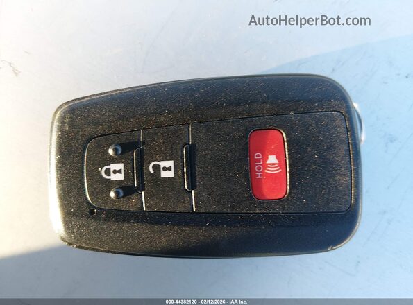 JTMRWRFVOSD313638 2025 TOYOTA LE Белый Вид панели приборов