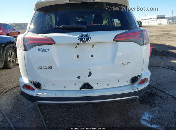 JTMWFREVXJD133716 2018 TOYOTA LE White Widok z przodu
