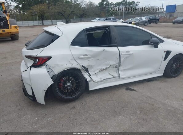 JTNABAAE2RA007730 2024 TOYOTA LL White Դիմացի տեսք