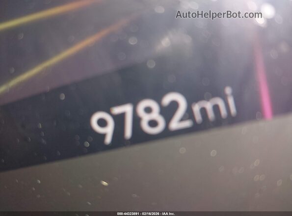 KL47LCE28RB157188 2024 BUICK OTHER Silver 