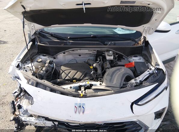 KL4AMBS26RB075123 2024 BUICK ENCORE White Вид ззаду