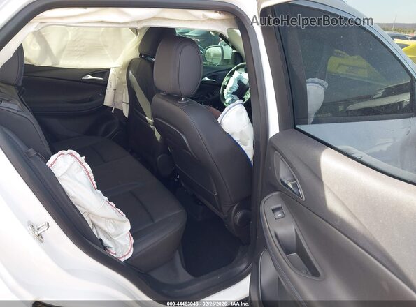 KL4AMDSL3TB004974 2026 BUICK ENCORE White Widok naklejki z numerem VIN