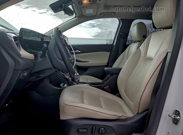 KL4AMFSL4RB005524 2024 BUICK ENCORE White Widok wnętrza z przodu