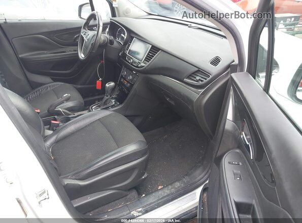 KL4CJ1SB0HB024128 2017 BUICK ENCORE White Front interior view