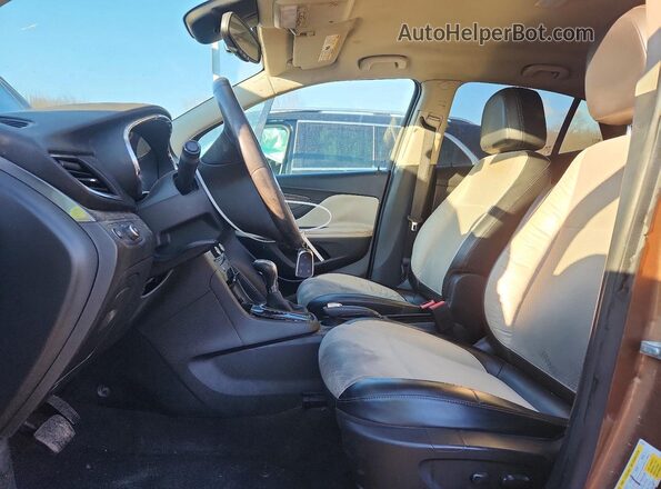KL4CJASB0HB073264 2017 BUICK ENCORE Brown Вид салону спереду