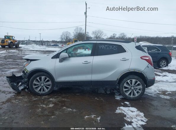 KL4CJASB9JB692354 2018 BUICK ENCORE Silver 360 interior view