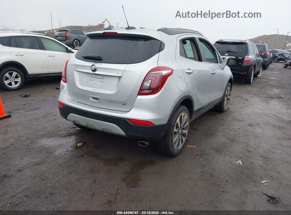 KL4CJESM2NB512677 2022 BUICK ENCORE Silver Trasero derecho