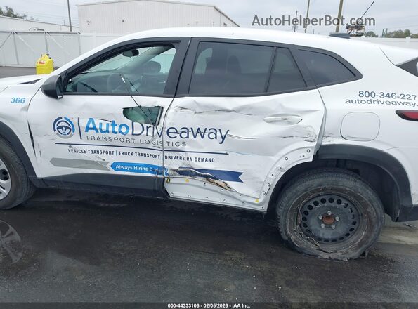 KL77LFEP2SC112120 2025 CHEVROLET TRAX White Front view