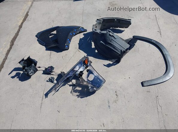 KL77LGEP8SC306124 2025 CHEVROLET TRAX Black Vista del cuadro de instrumentos