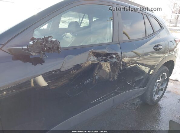 KL77LHEP0SC114623 2025 CHEVROLET TRAX Black Front view