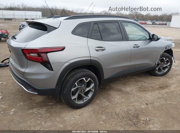 KL77LHEP8SC278315 2025 CHEVROLET TRAX Gray Задня права чверть