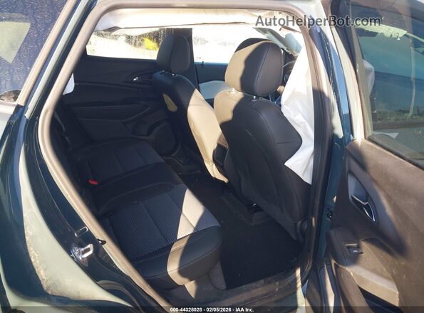 KL77LHEP9SC083579 2025 CHEVROLET TRAX Gray VIN sticker view