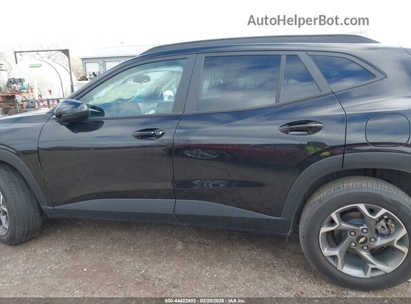 KL77LHEPXTC026874 2026 CHEVROLET TRAX Black 