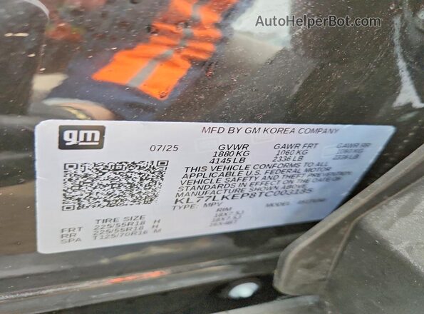 KL77LKEP8TC003185 2026 CHEVROLET TRAX Black VIN կոդի պիտակի տեսք