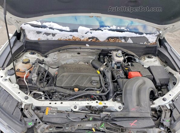 KL79MMS25MB100880 2021 CHEVROLET TRAILBLAZER White Widok komory silnika