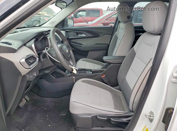 KL79MMS25MB100880 2021 CHEVROLET TRAILBLAZER White Widok wnętrza z przodu