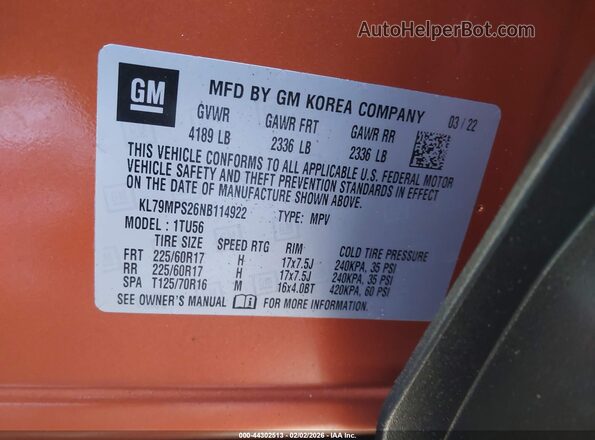 KL79MPS26NB114922 2022 CHEVROLET TRAILBLAZER Orange Widok komory silnika