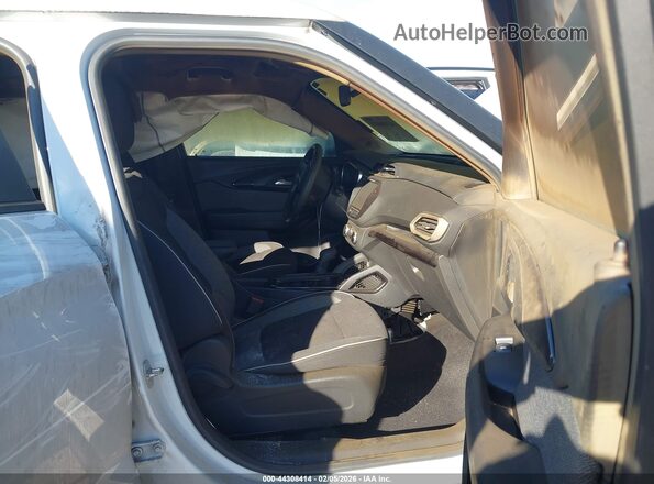 KL79MPS27PB050635 2023 CHEVROLET TRAILBLAZER White წინა სალონის ხედი