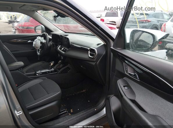 KL79MPSL0RB218238 2024 CHEVROLET TRAILBLAZER Gray Vista interior delantera