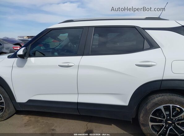 KL79MPSL3RB045444 2024 CHEVROLET TRAILBLAZER White 360 interior view