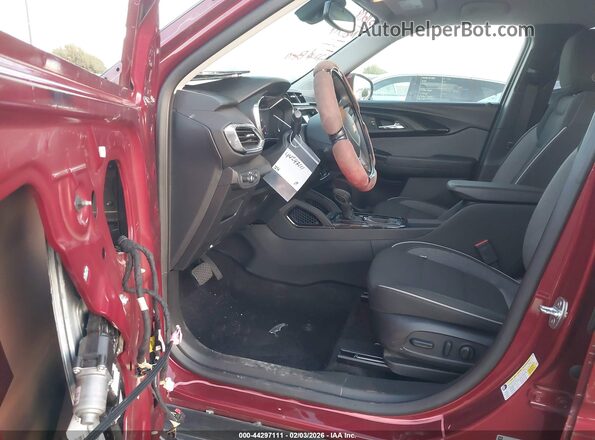 KL79MPSL8PB135458 2023 CHEVROLET TRAILBLAZER Maroon Սալոնի դիմացի տեսք