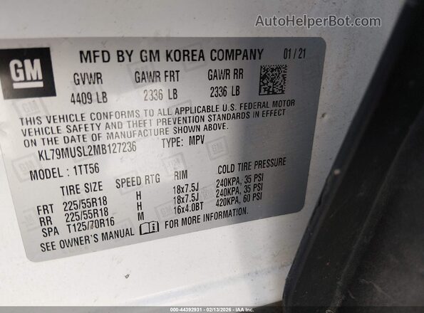 KL79MUSL2MB127236 2021 CHEVROLET TRAILBLAZER White Engine compartment view