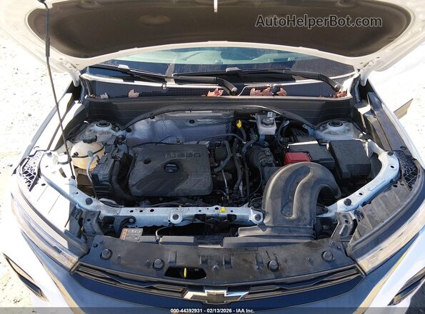 KL79MUSL2MB127236 2021 CHEVROLET TRAILBLAZER White Rear view