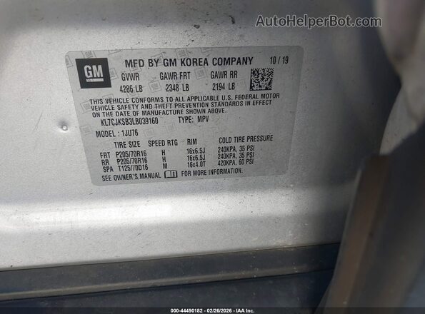 KL7CJKSB3LB039160 2020 CHEVROLET TRAX Silver Vista del compartimento del motor