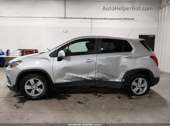 KL7CJKSB3LB311528 2020 CHEVROLET TRAX Silver Vista interior de 360 grados