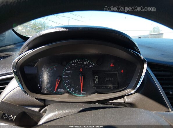 KL7CJKSB4HB105352 2017 CHEVROLET TRAX White Vista de los asientos traseros